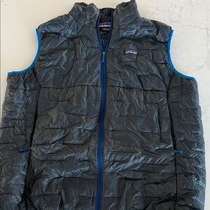 Patagonia Charcoal Vest with Bright Blue Edges